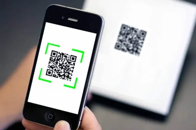 Водительские права теперь можно показывать в виде QR-кода из приложения